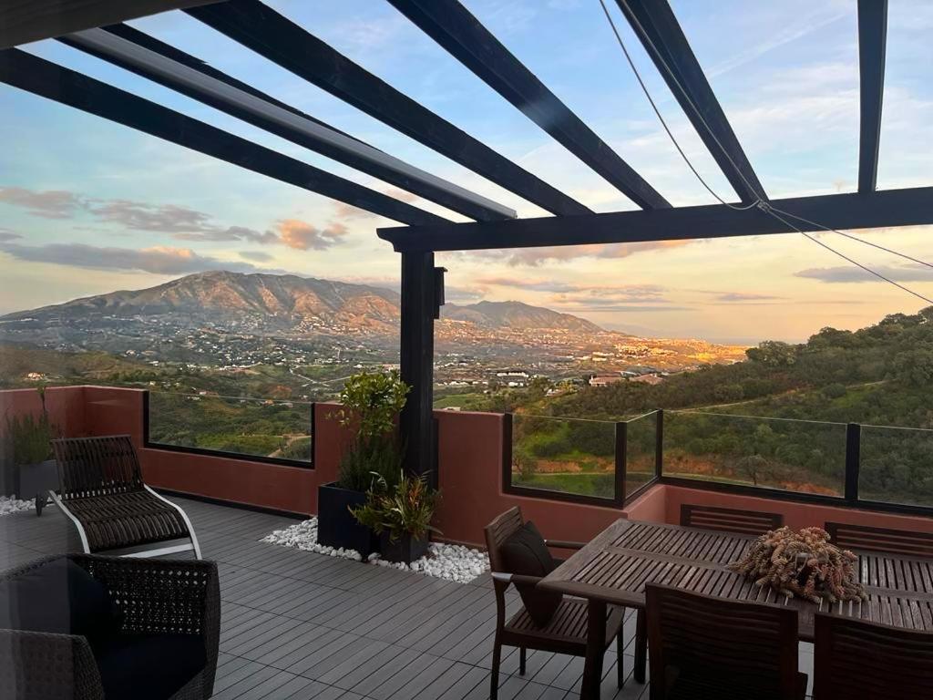 Bright Apartment In The Hills Of Elviria Μάλαγα Εξωτερικό φωτογραφία